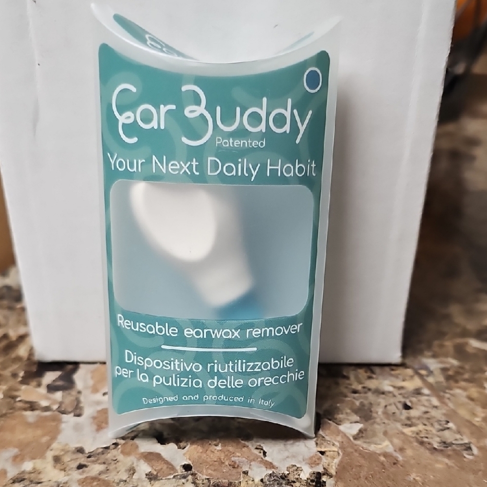 Reusable Earwax Remover - White